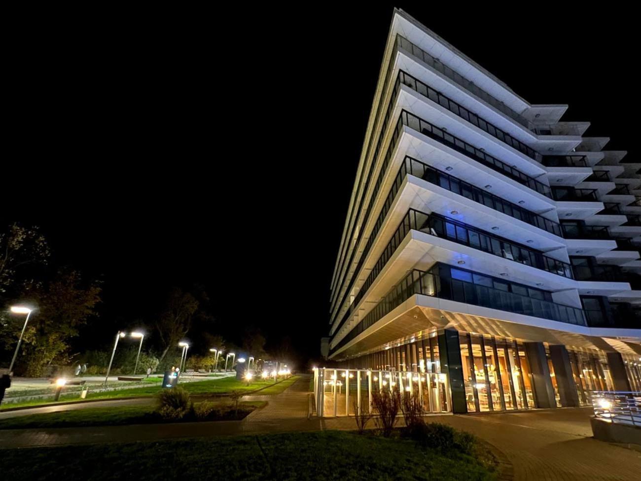 Seaside Park Apartamenty Prywatne Z Widokiem Na Morze Kołobrzeg Exterior foto